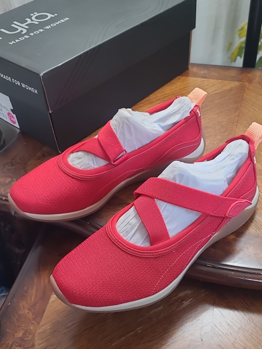 New in box! Ryka Era Womens 7.5 Red Slip On Mary Jane Flat Comfy Sneakers - Picture 3 of 7